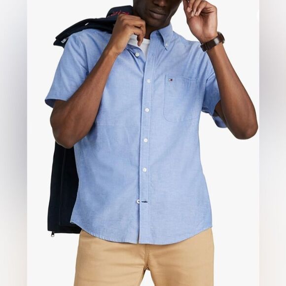 Men's Tommy Hilfiger Linen blend Custom-Fit Button-Down Shirt - Picture 4 of 11